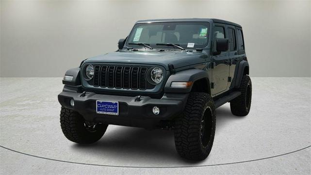 Photo of 2025 Anvil Clearcoat Jeep Wrangler