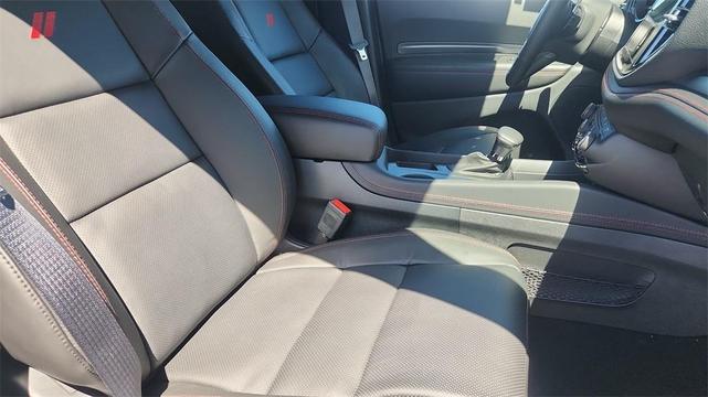 Photo of 2025 White Knuckle Clearcoat Dodge Durango