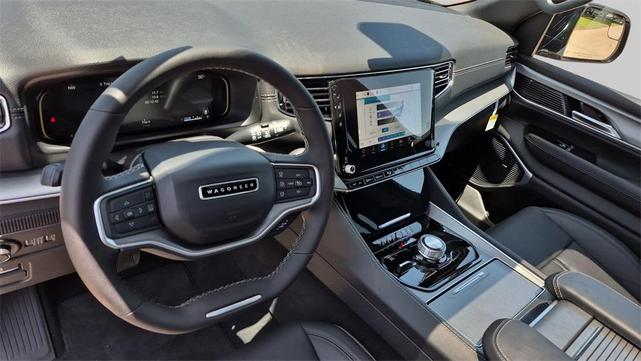 Photo of 2025 Riverrock Green Jeep Wagoneer