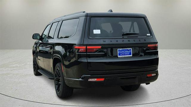 Photo of 2025 Diamond Black Jeep Wagoneer L