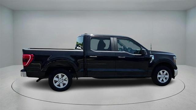 Photo of 2023 Black Metallic Ford F-150