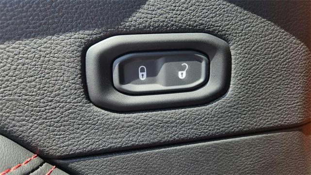 Photo of 2025 JOOSE Jeep Wrangler