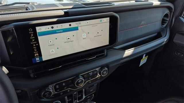 Photo of 2025 Anvil Clearcoat Jeep Wrangler