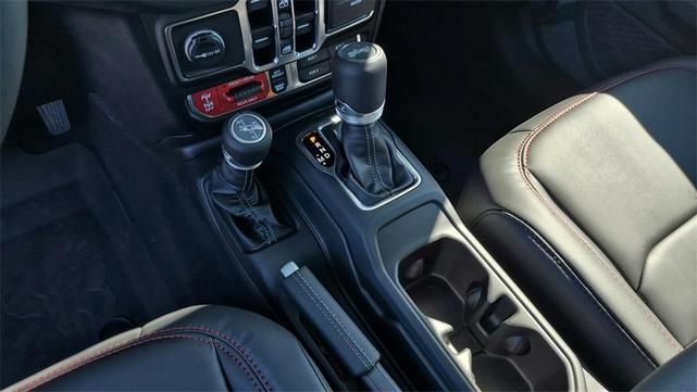 Photo of 2025 Anvil Clearcoat Jeep Wrangler