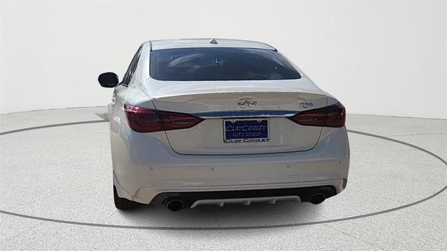 Photo of 2022 Majestic White INFINITI Q50