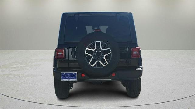 Photo of 2025 Black Clearcoat Jeep Wrangler