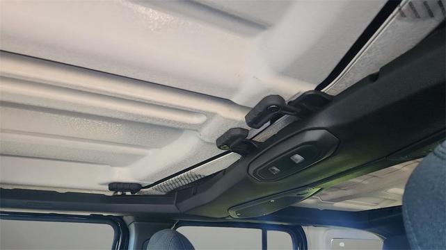 Photo of 2025 Black Clearcoat Jeep Wrangler
