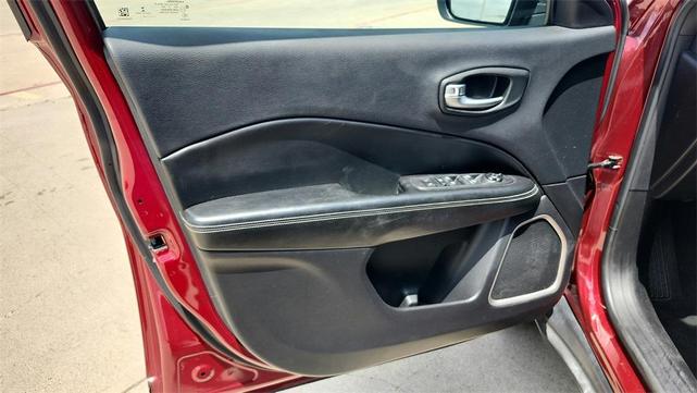 Photo of 2021 Velvet Red Pearlcoat Jeep Compass