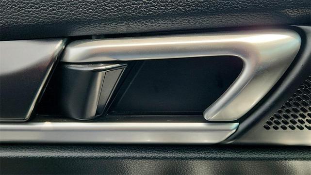 Photo of 2024 Midnight Black Kia Telluride