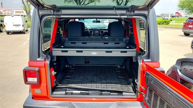 Photo of 2020 Firecracker Red Clearcoat Jeep Wrangler Unlimited