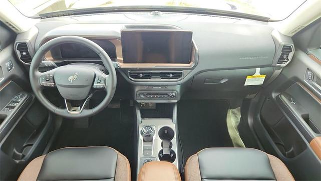 Photo of 2022 Alto Blue Metallic Tinted Clearcoat Ford Bronco Sport