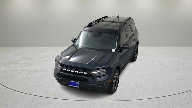 Photo of 2022 Alto Blue Metallic Tinted Clearcoat Ford Bronco Sport