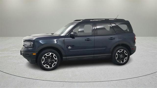 Photo of 2022 Alto Blue Metallic Tinted Clearcoat Ford Bronco Sport