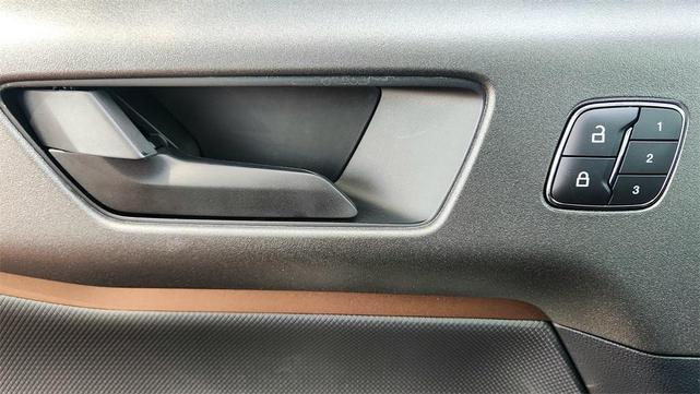 Photo of 2022 Alto Blue Metallic Tinted Clearcoat Ford Bronco Sport