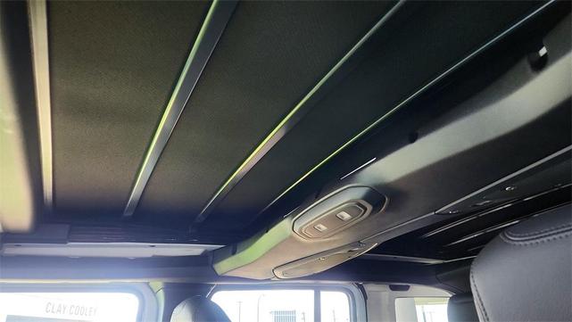 Photo of 2025 Bright White Clearcoat Jeep Wrangler
