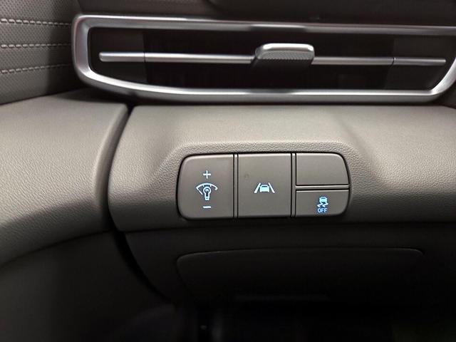 Photo of 2023 Red Hyundai ELANTRA