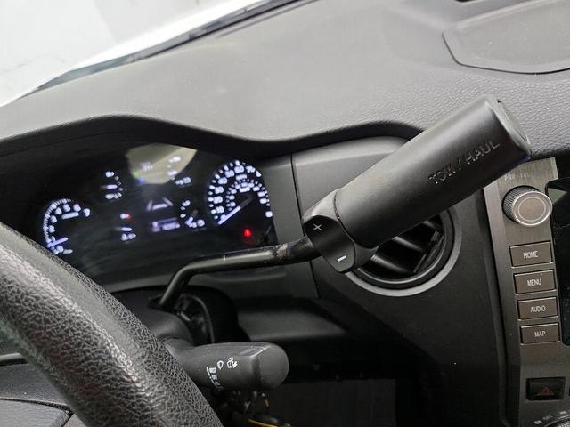 Photo of 2020 White Toyota Tundra