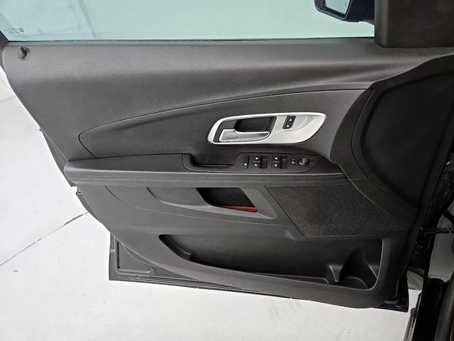 Photo of 2016 Black Chevrolet Equinox