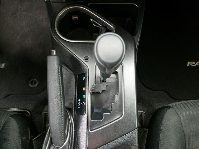 Photo of 2018 Silver Toyota RAV4