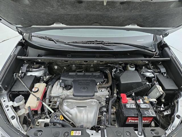 Photo of 2018 Silver Toyota RAV4