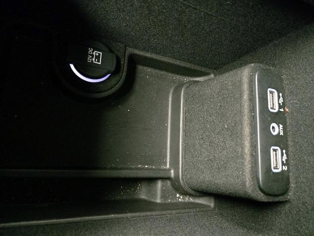 Photo of 2021 Silver Dodge Charger