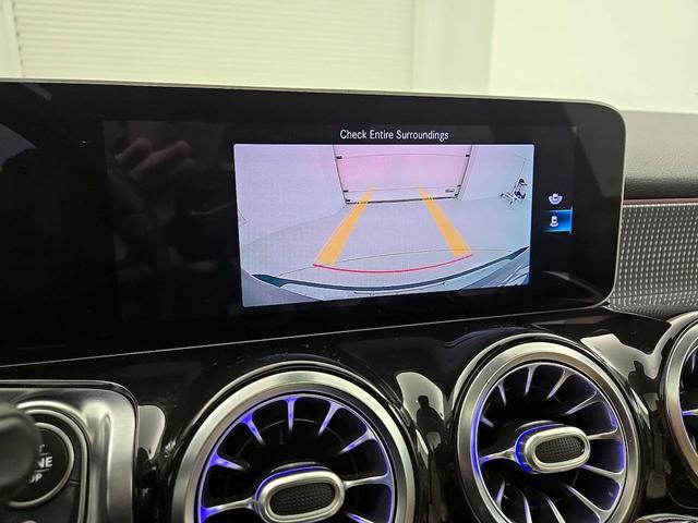 Photo of 2021 Blue Mercedes-Benz GLB 250