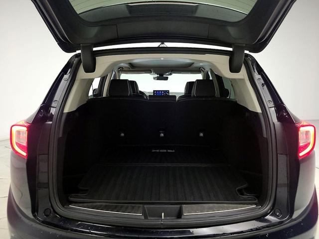 Photo of 2020 Black Acura RDX