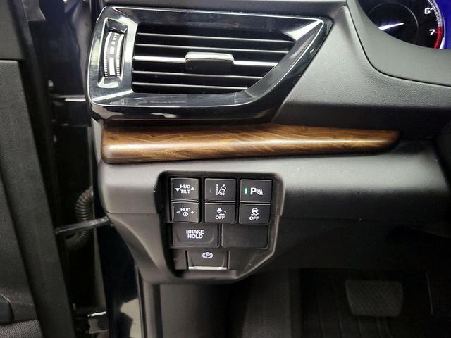 Photo of 2020 Black Acura RDX