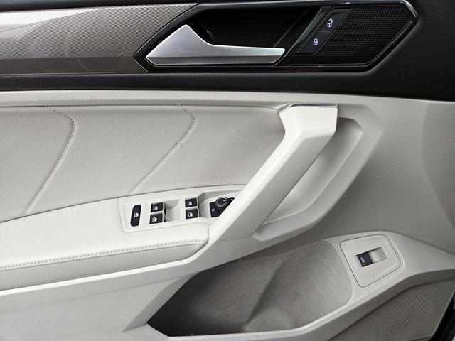 Photo of 2022 Blue Volkswagen Tiguan