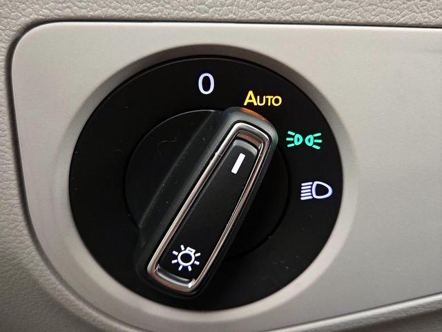 Photo of 2022 Blue Volkswagen Tiguan