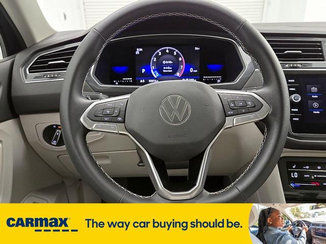 Photo of 2022 Blue Volkswagen Tiguan