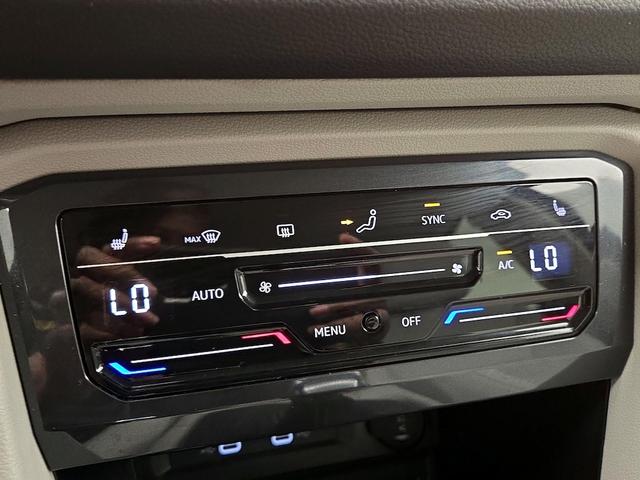 Photo of 2022 Blue Volkswagen Tiguan
