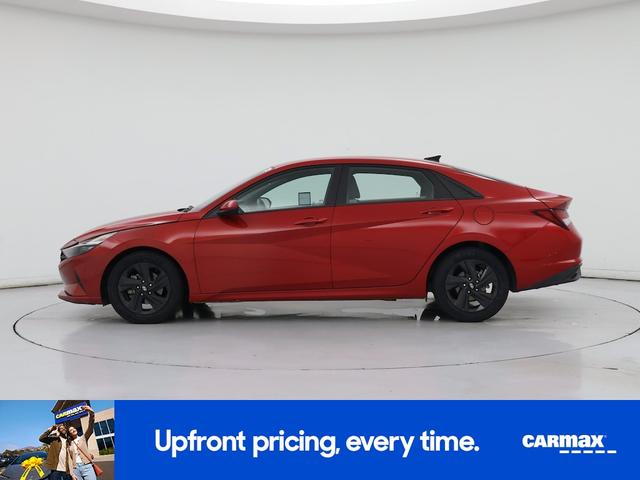Photo of 2022 Red Hyundai ELANTRA