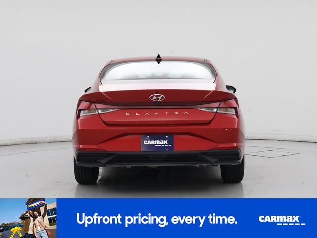 Photo of 2022 Red Hyundai ELANTRA