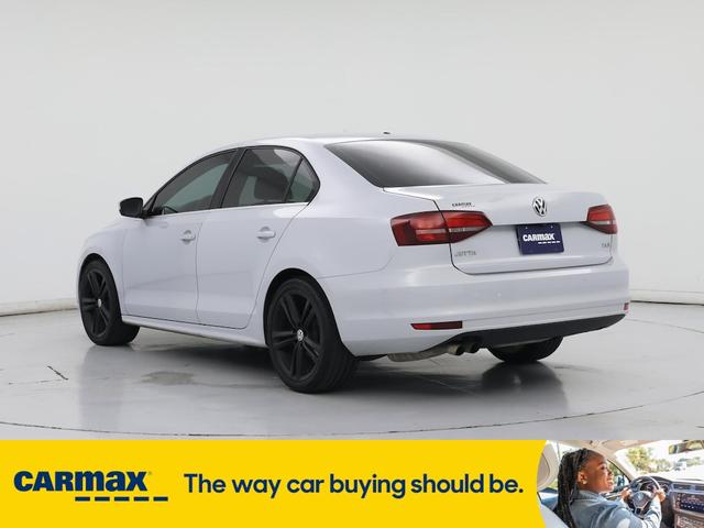 Photo of 2017 Silver Volkswagen Jetta