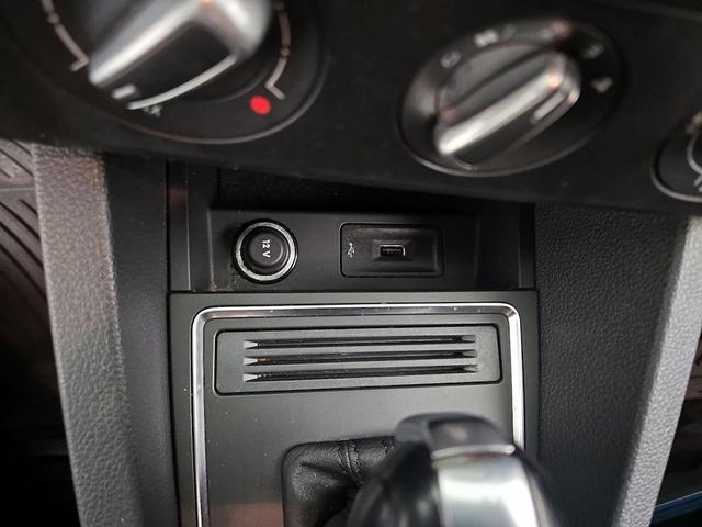 Photo of 2017 Silver Volkswagen Jetta