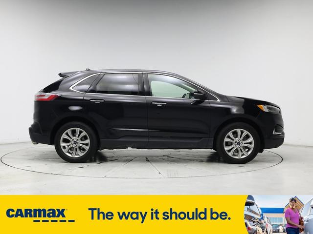 Photo of 2020 Black Ford Edge