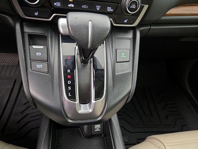 Photo of 2019 White Honda CR-V