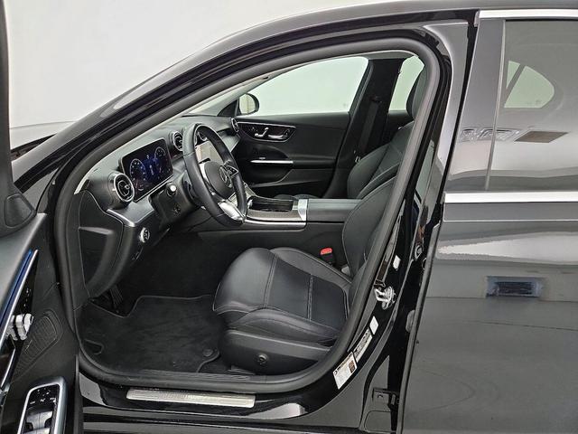 Photo of 2023 Black Mercedes-Benz C-Class