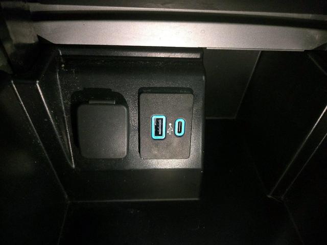 Photo of 2023 Gray Ford Explorer