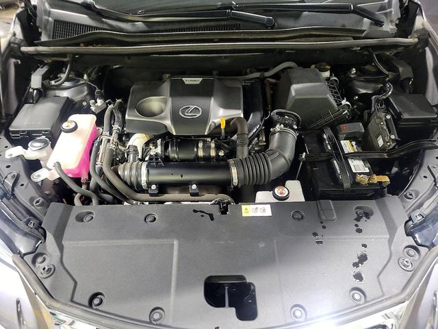 Photo of 2017 Gray Lexus NX 200t