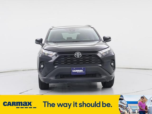 Photo of 2022 Black Toyota RAV4