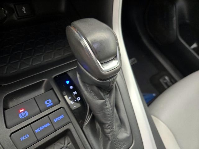 Photo of 2022 Black Toyota RAV4