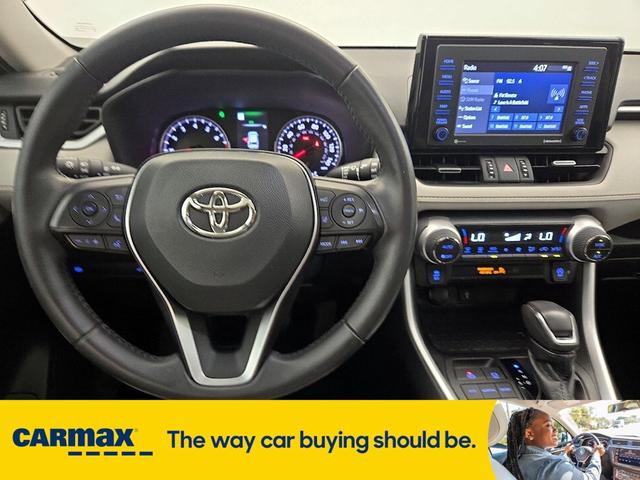 Photo of 2022 Black Toyota RAV4