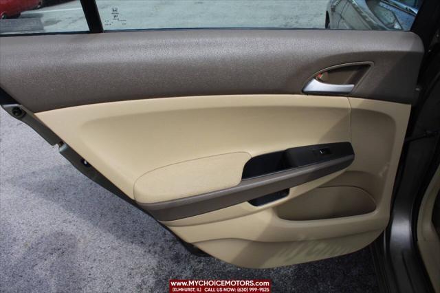 Photo of 2009 Gold Honda Accord
