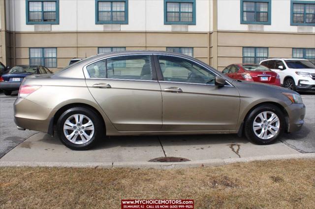 Photo of 2009 Gold Honda Accord