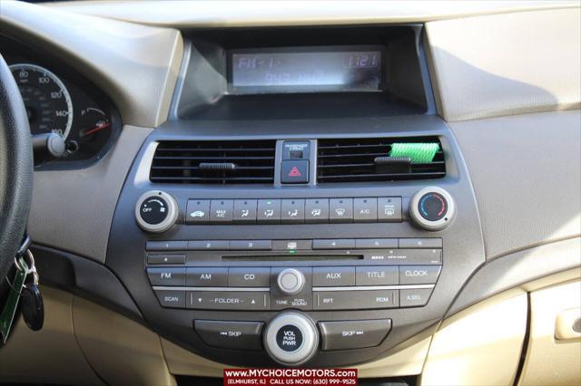 Photo of 2009 Gold Honda Accord