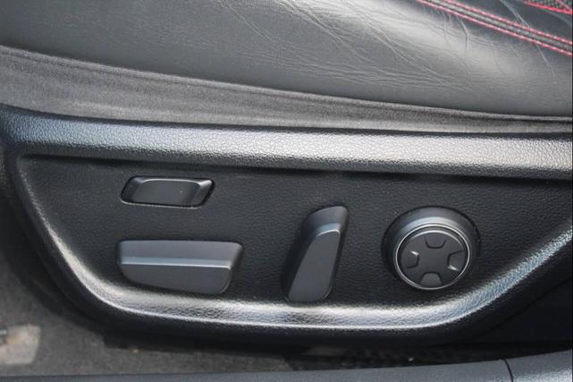 Photo of 2019 Mallorca Blue Genesis G70
