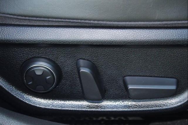 Photo of 2019 Mallorca Blue Genesis G70