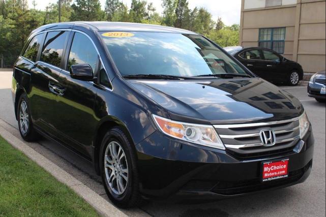 Photo of 2013 Crystal Black Pearl Honda Odyssey